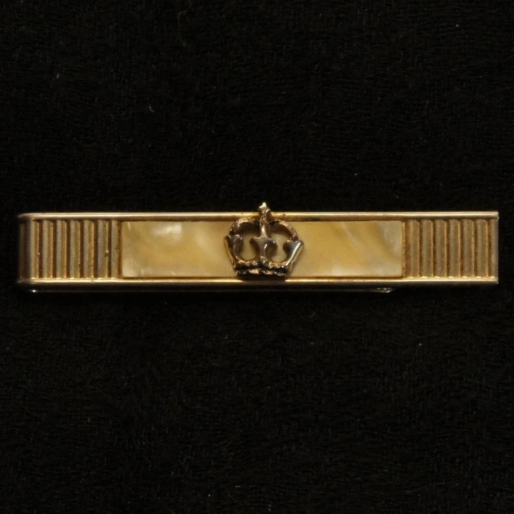 Vintage‎ Swank Tie Clip Crown Mother of Pearl Inlay Gold Tone